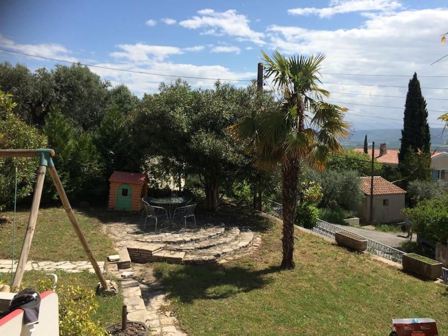 Appartement Sur La Colline Avec Acces Piscine Volx Buitenkant foto