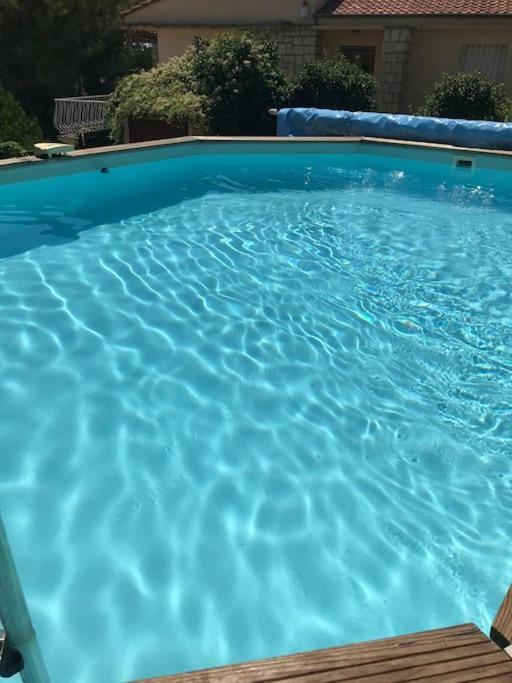 Appartement Sur La Colline Avec Acces Piscine Volx Buitenkant foto