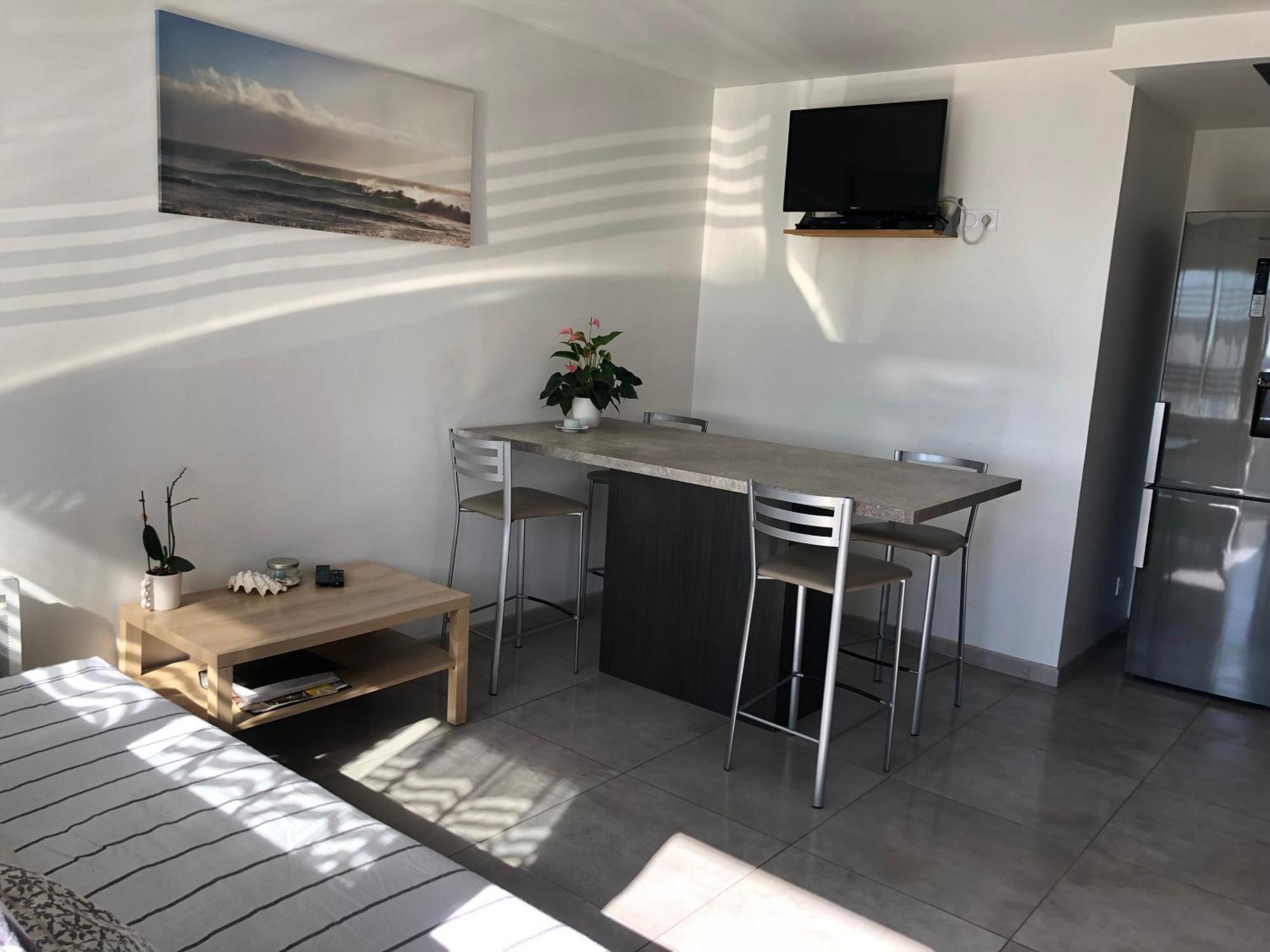 Appartement Sur La Colline Avec Acces Piscine Volx Buitenkant foto